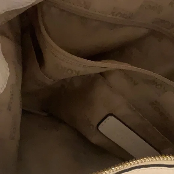 MICHAEL Michael Kors Bedford Large Leather Hobo Style Bag, White/Gold Tone - Picture 13 of 16